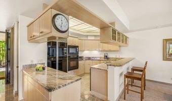 68-1050 MAUNA LANI POINT Dr B102, Kamuela, HI 96743