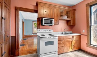 308 E Broad St, Angola, IN 46703