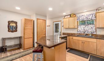 17544 E Arapaho Rd, Bayview, ID 83803