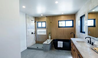 3434 Talbot St, San Diego, CA 92106