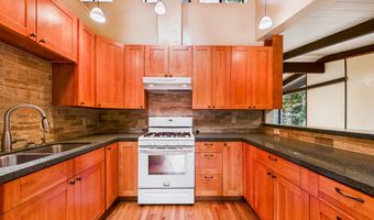 2910 Greenbriar Ln, Arcata, CA 95521