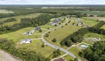 46 Fox Hollow Dr, Ayden, NC 28513