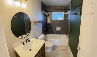 1363 Waterloo Ln Apt E, Gardnerville, NV 89410