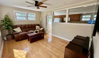 17 Rondeau Rd, Bellingham, MA 02019