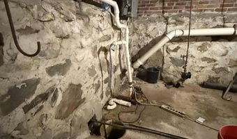 11 Durham St, Belfast, ME 04915