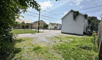 2011 7th Ave, Altoona, PA 16602