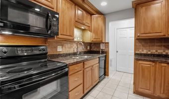 4415 Main St 9, Amherst, NY 14226