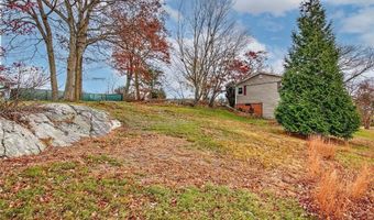 64 Peacedale Rd, Cumberland, RI 02864