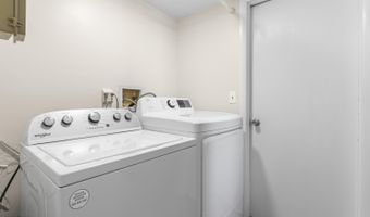 190 Ravenwood Blvd, Barnegat, NJ 08005