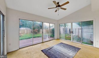 1500 FAWN St, Dover, DE 19904