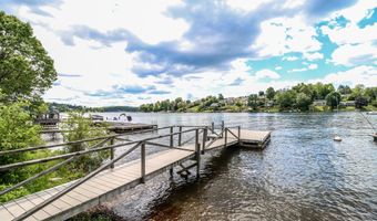 13 Kellogg St, Brookfield, CT 06804