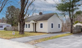 33 Maple Leaf Rd, Burrillville, RI 02826