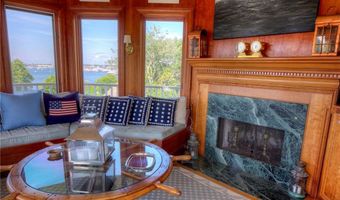 2 Harbor View Dr, Newport, RI 02840