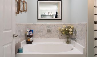 6263 Old River Rd, Baker, FL 32531