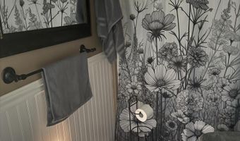 177 Buck St, Bangor, ME 04401
