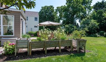 151 Lakewood Blvd, Madison, WI 53704
