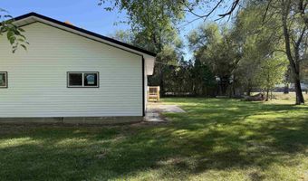 3927 W Tyler Rd, Alma, MI 48801