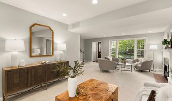 7822 MOORLAND Ln, Bethesda, MD 20814