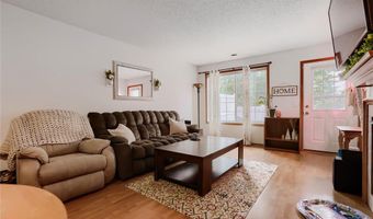 6452 158th St W, Apple Valley, MN 55124