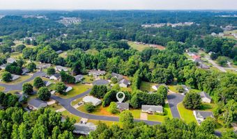 159 Falcon Ridge Dr, Boiling Springs, SC 29316