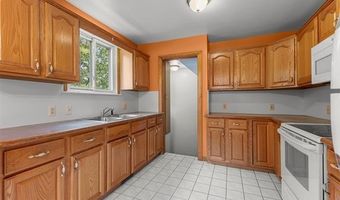 14918 Angelique Ave, Allen Park, MI 48101