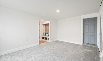 23 St Thomas St, Airville, PA 15203