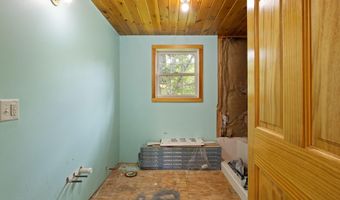 30 Cogliandro Dr, Acton, ME 04001