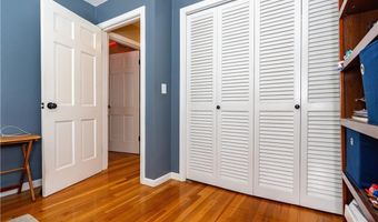 471 N Quidnessett Rd, North Kingstown, RI 02852