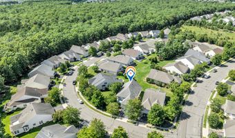 37 Solomans Dr, Barnegat, NJ 08005