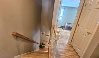 9 Stonegate Ln, Derry, NH 03038