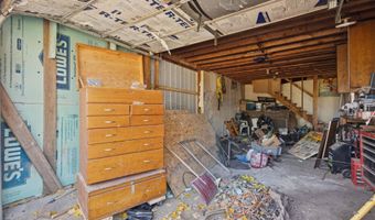 1121 26th St, Allegan, MI 49010