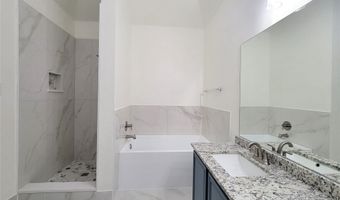 2004 Helmoken Falls Dr, Anna, TX 75409