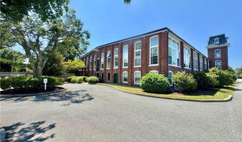 40 Web Ave 202, North Kingstown, RI 02852