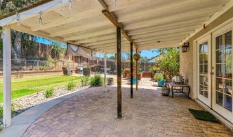 620 Meadow Grove Pl, Escondido, CA 92027