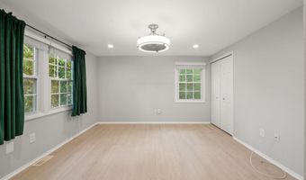 3816 IRONGATE Ln, Bowie, MD 20715