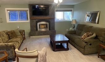 2303 W 39th St, Casper, WY 82604