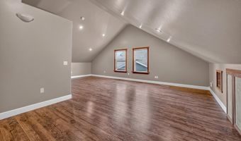 3190 NE Delmas St, Bend, OR 97701