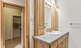 1115 NE Burnside Ave, Bend, OR 97701