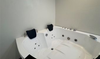 1638 W 6th St, Ashtabula, OH 44004
