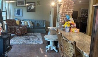 103 Redbud Dr, Batesville, MS 38606