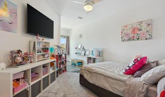 9420 Crest Dr, Spring Valley, CA 91977