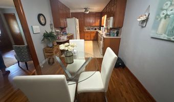 1104 W Center St, Beebe, AR 72012