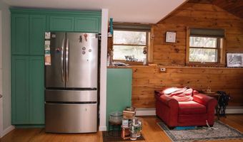 2113 Max Gray Rd, Calais, VT 05667
