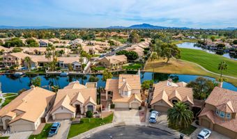 3205 S LAGUNA Dr, Chandler, AZ 85248