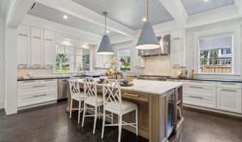 357 12TH St, Atlantic Beach, FL 32233