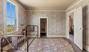 33850 East Ln, Albion, CA 95410