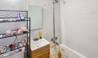 109 107 N Elm St, Carlsbad, NM 88220