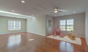 76 ELK MEADOW Dr, Afton, VA 22920
