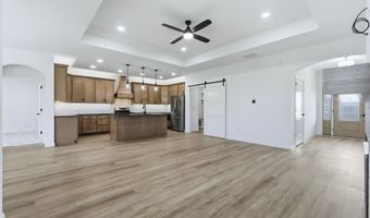 2021 Approach Dr, Auburn, IN 46706