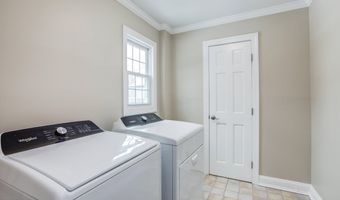 119 East Rd, Belford, NJ 07718